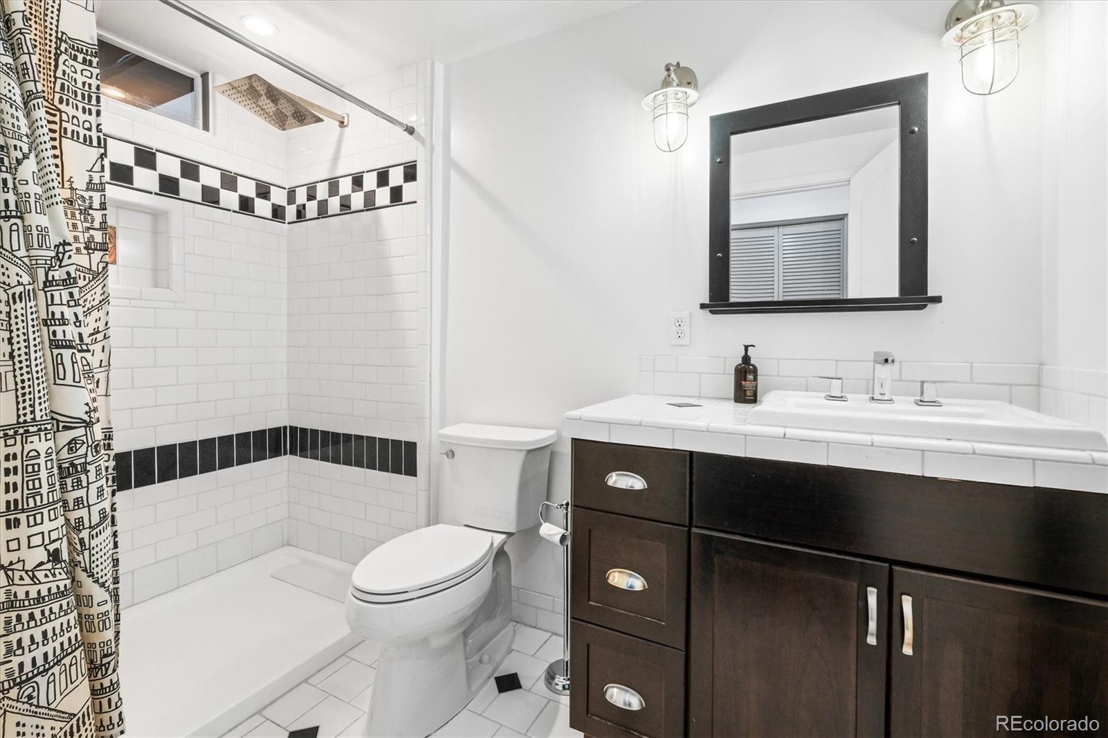 5445 Canyon View Drive