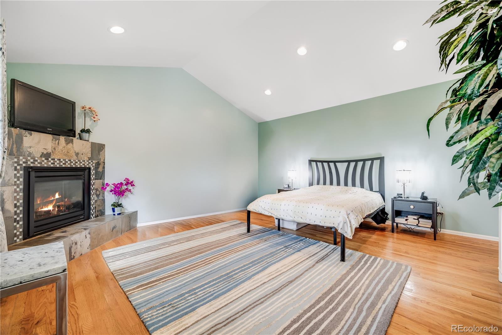 2011 S Franklin Street