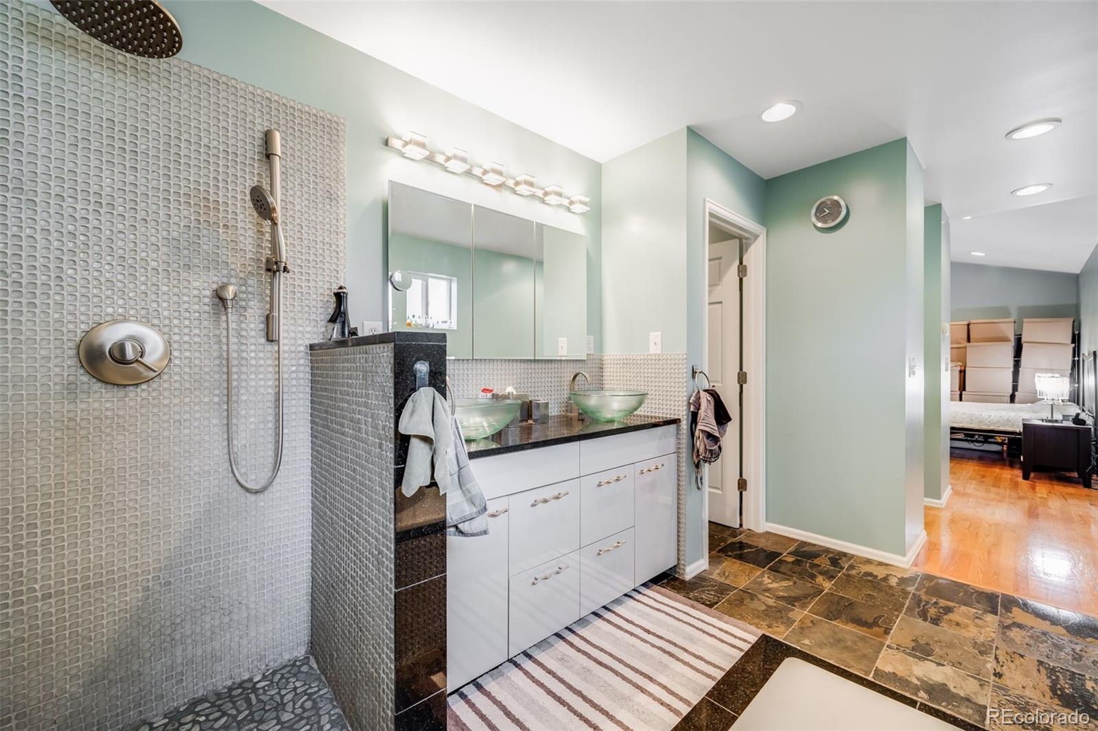 2011 S Franklin Street