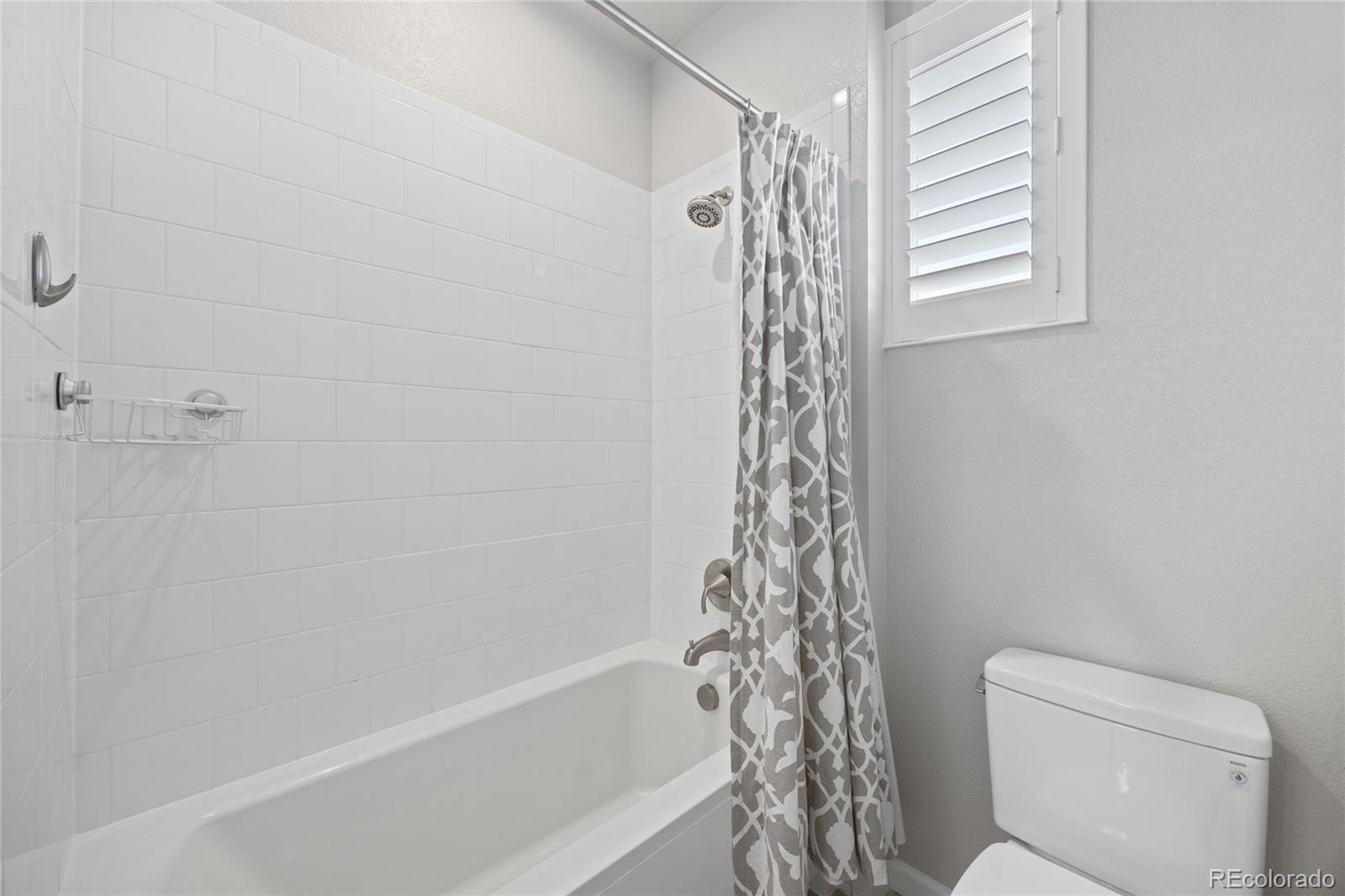 8290 Superior Circle