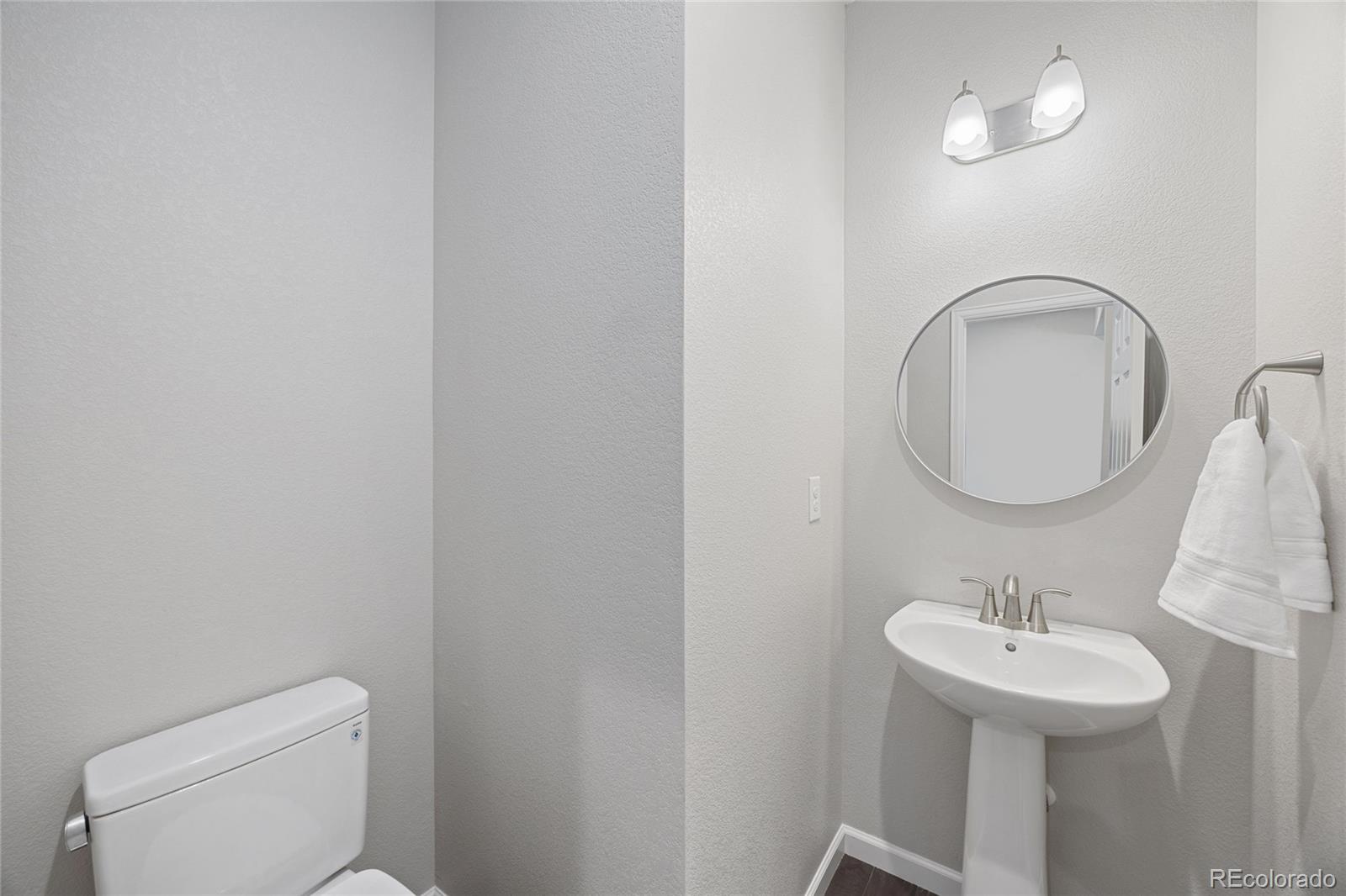 8290 Superior Circle