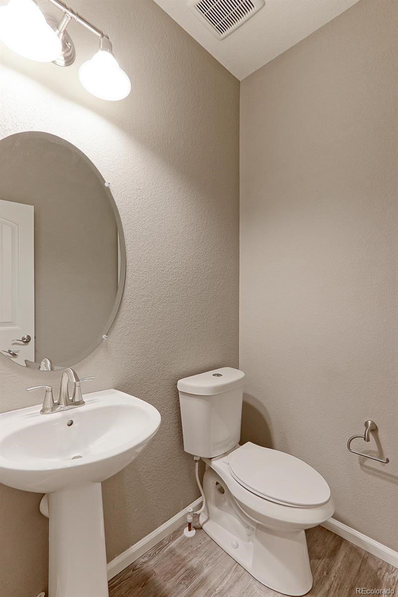 15889 Fillmore Street