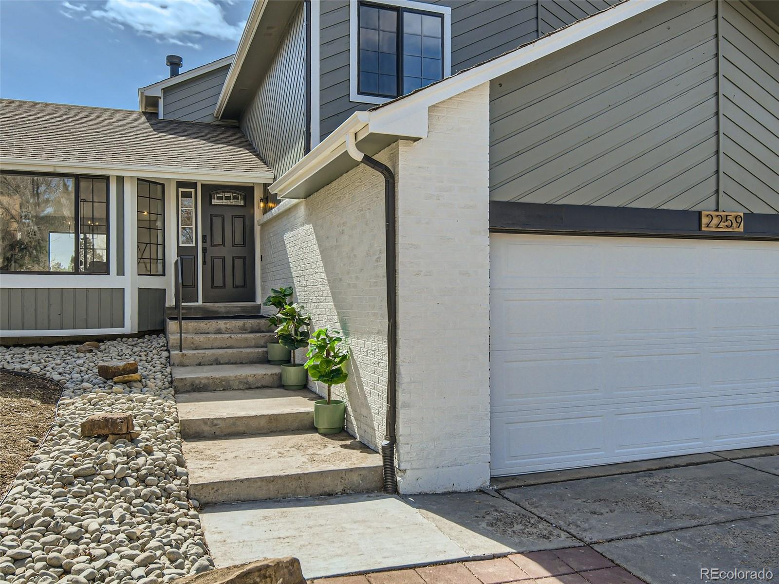 2259 W 118th Avenue