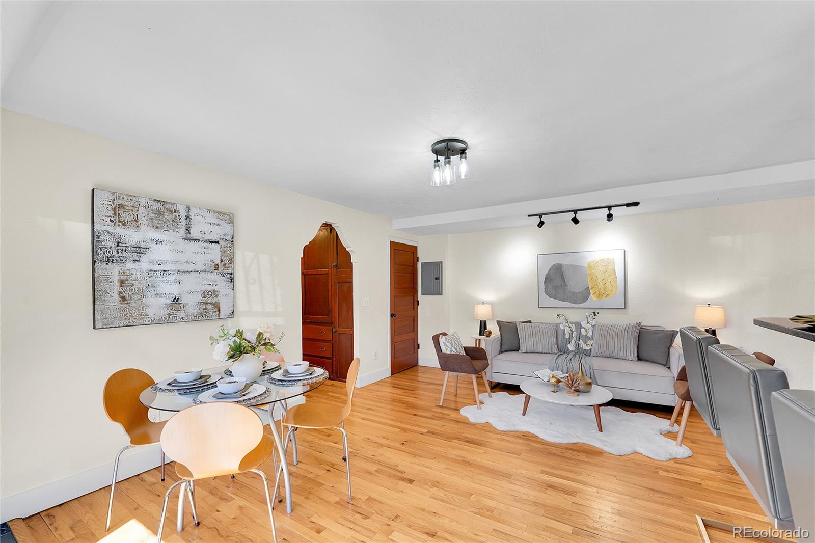 2533 E 11th Avenue Unit: 1