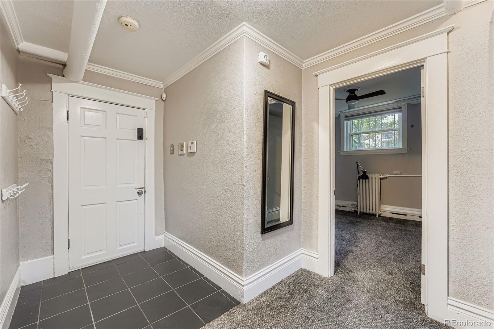 951 N Corona Street Unit: 5