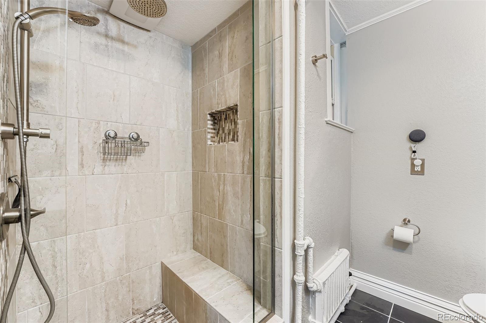 951 N Corona Street Unit: 5