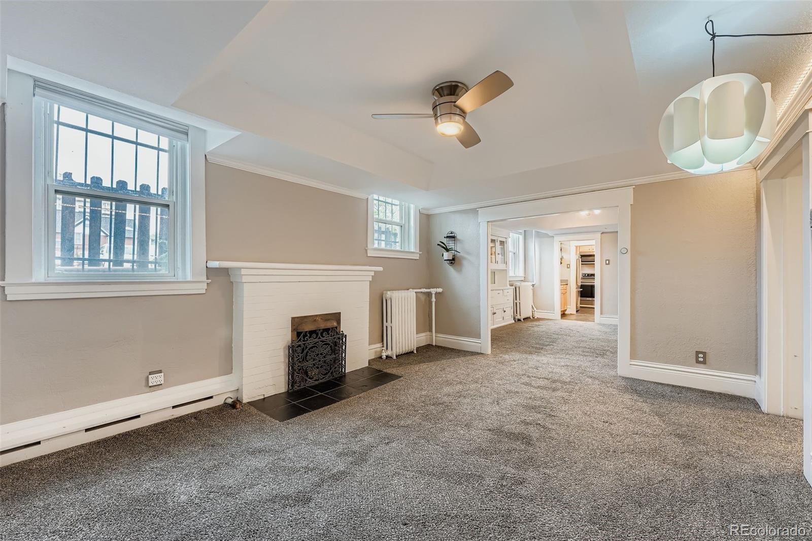 951 N Corona Street Unit: 5