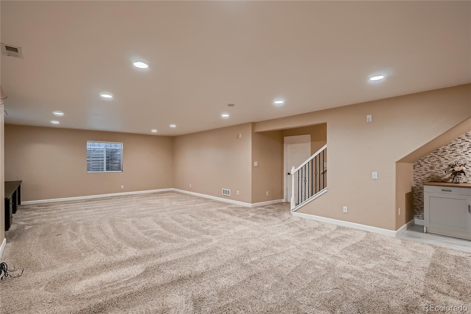 6381 S Patsburg Court