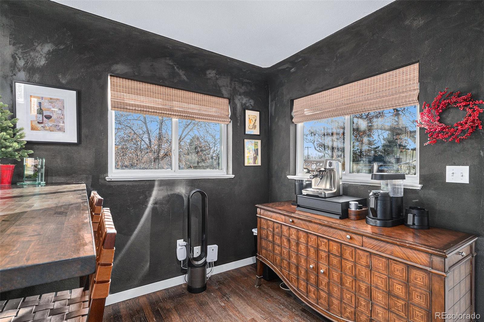 5770 S Hickory Street