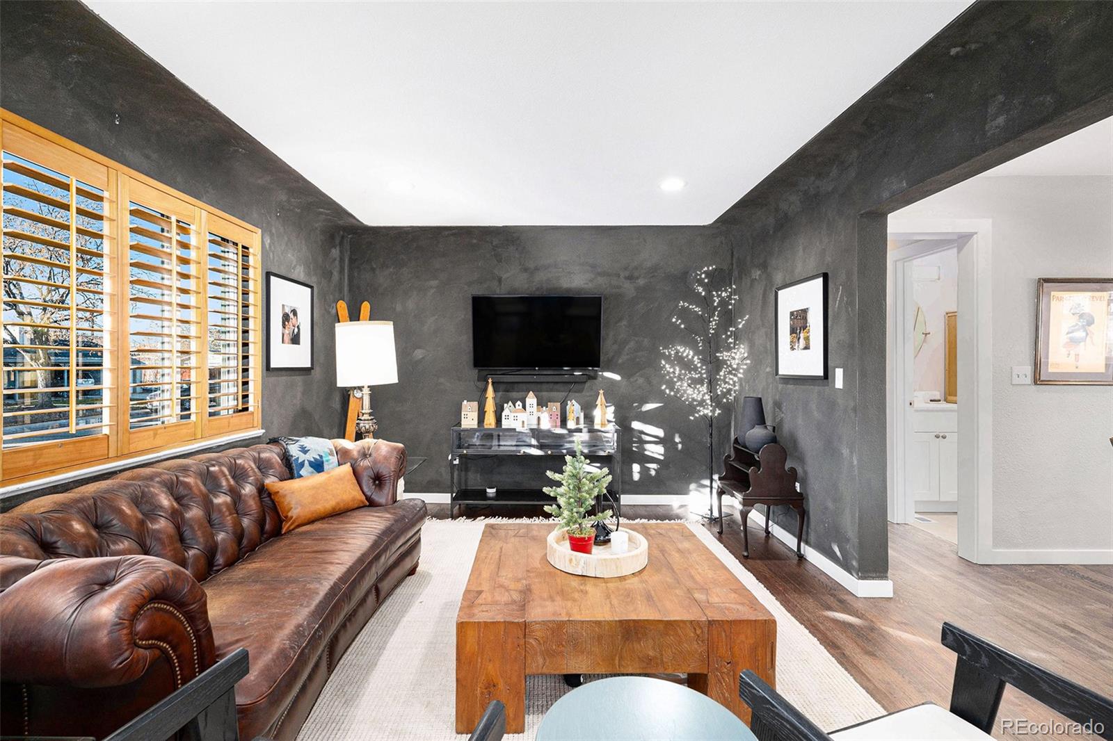 5770 S Hickory Street