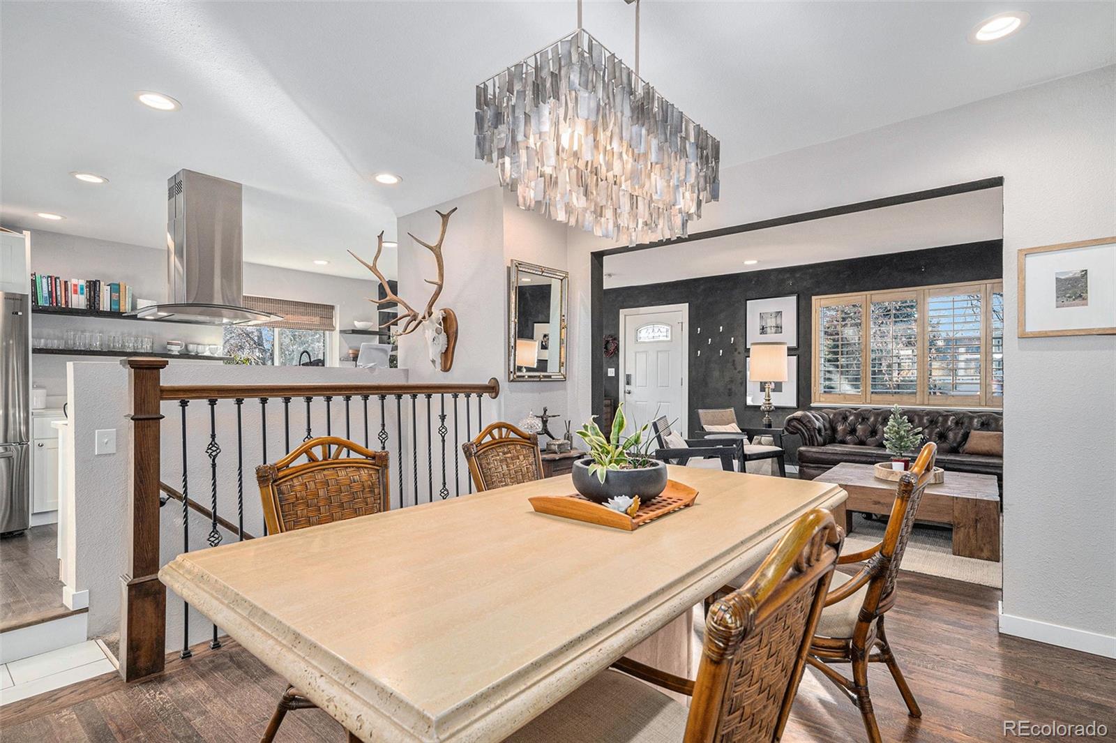 5770 S Hickory Street