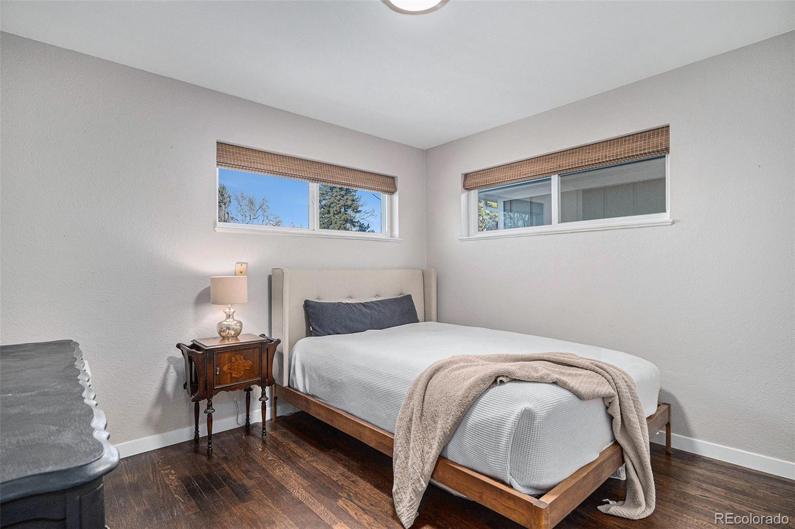 5770 S Hickory Street