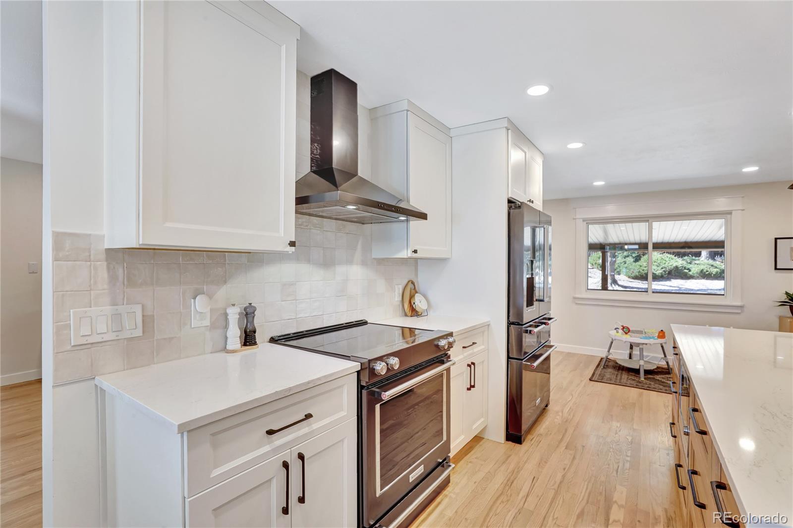 7584 W 83rd