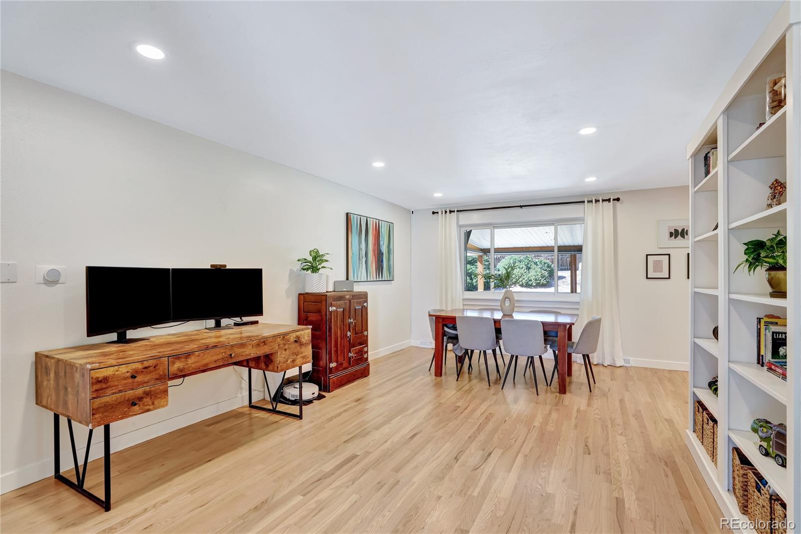 7584 W 83rd