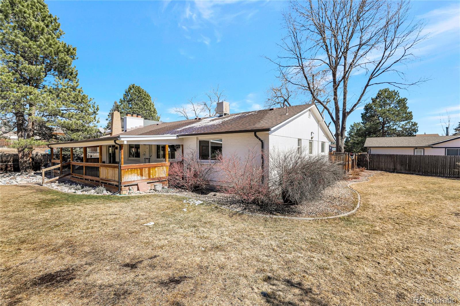 7584 W 83rd