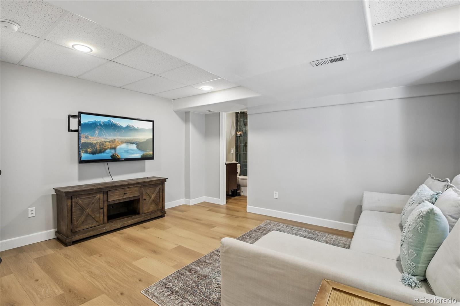 1628 Holeman Drive