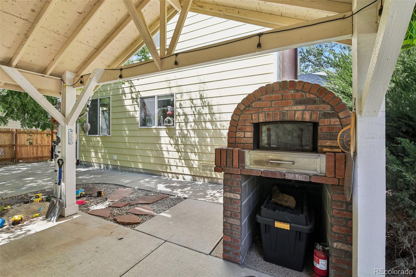 1628 Holeman Drive