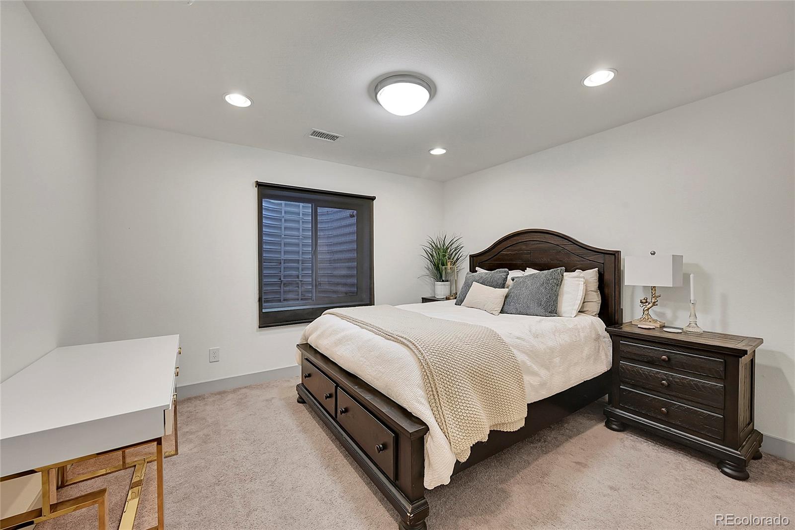 4035 Fenton Court