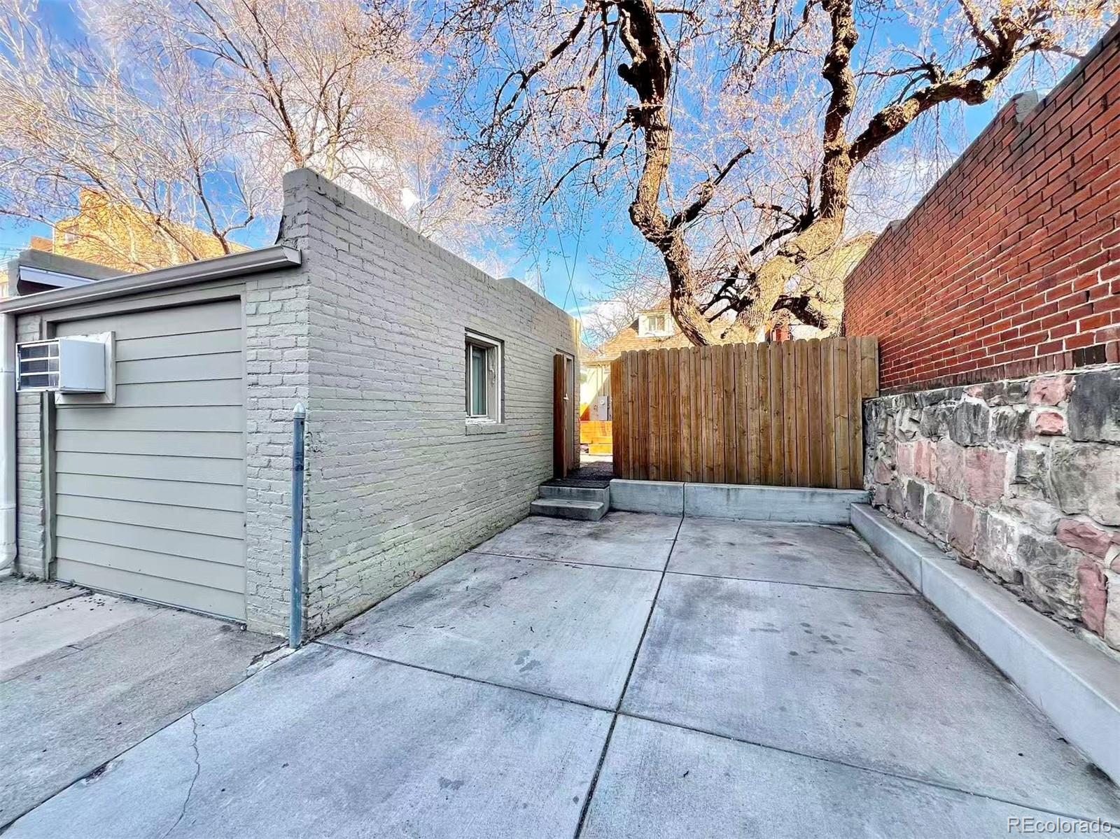 1217 Gaylord Street