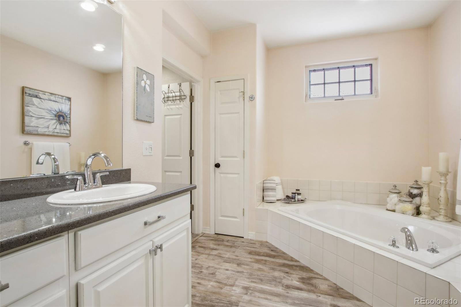 2601 S Kipling Court