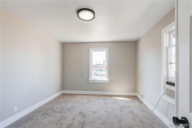 126 S 9th Avenue