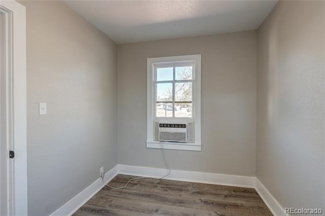 126 S 9th Avenue