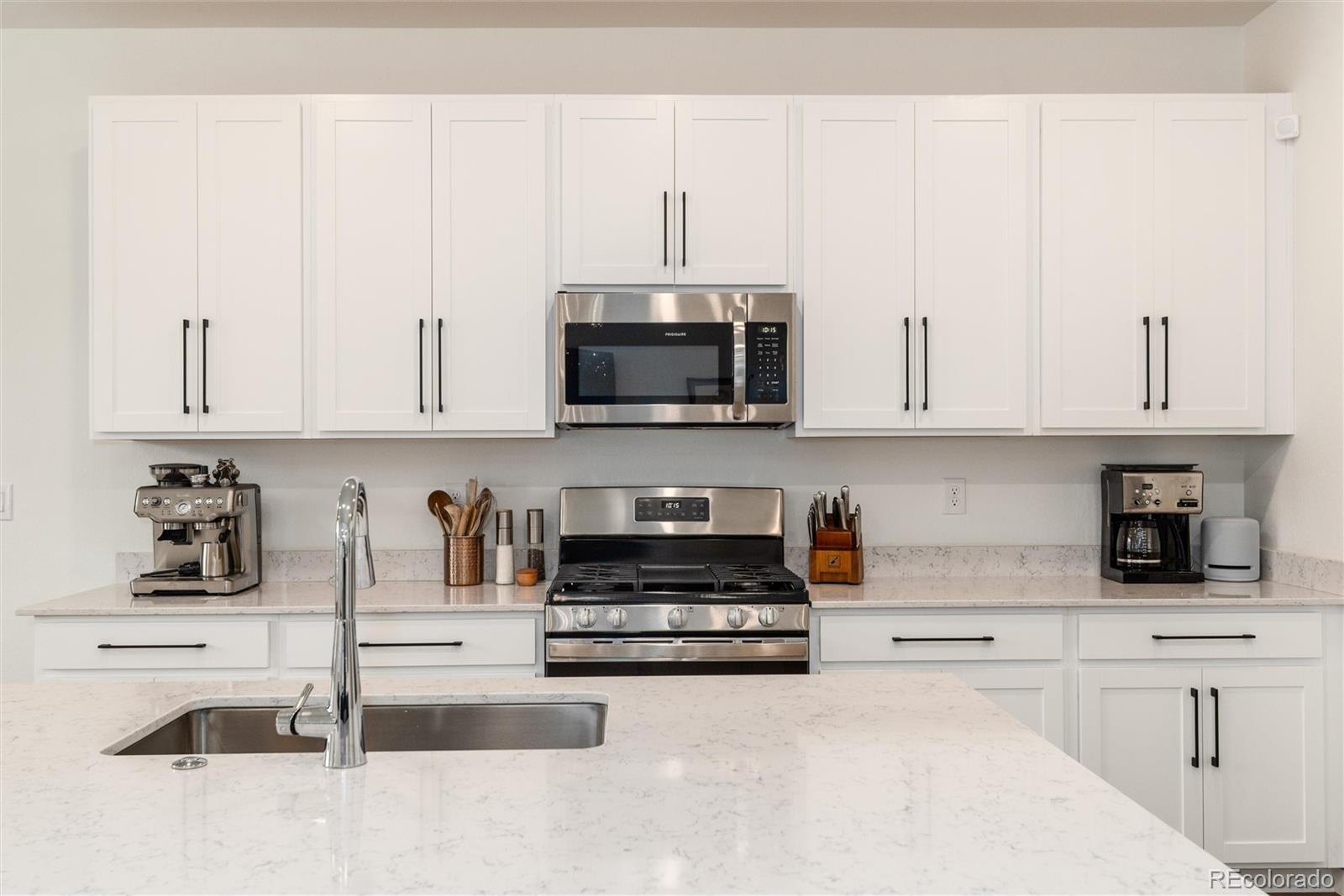 9001 Hightower Street