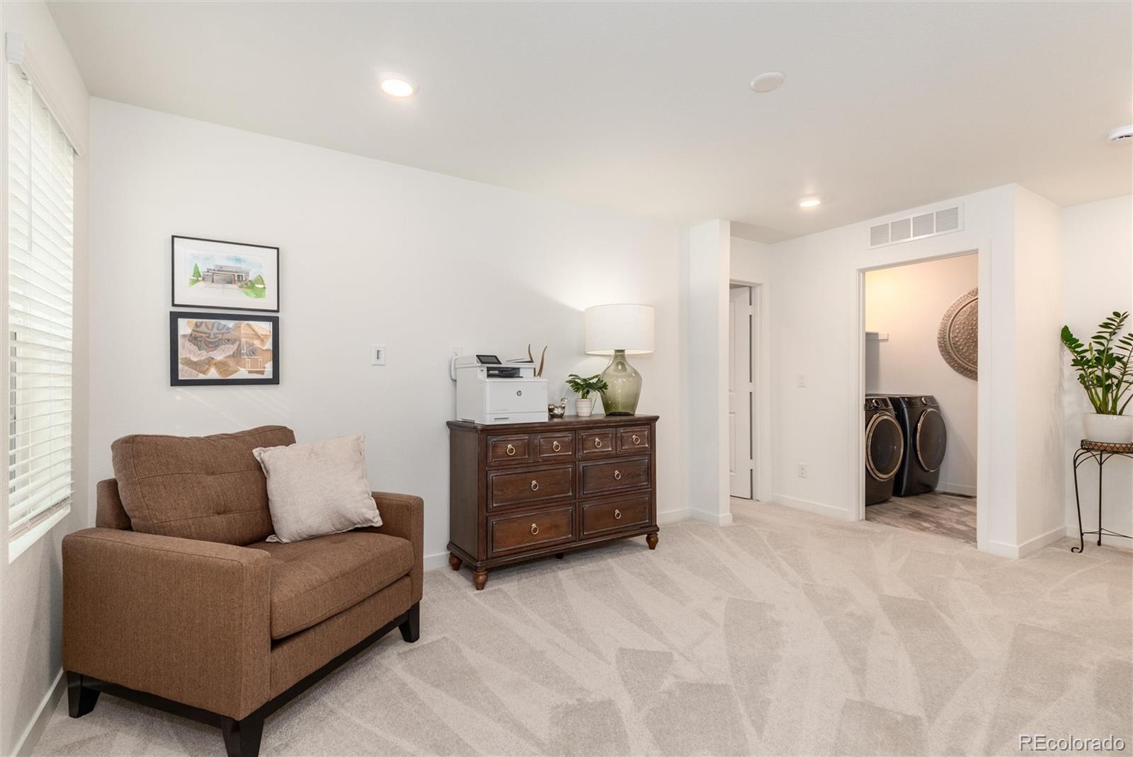 9001 Hightower Street