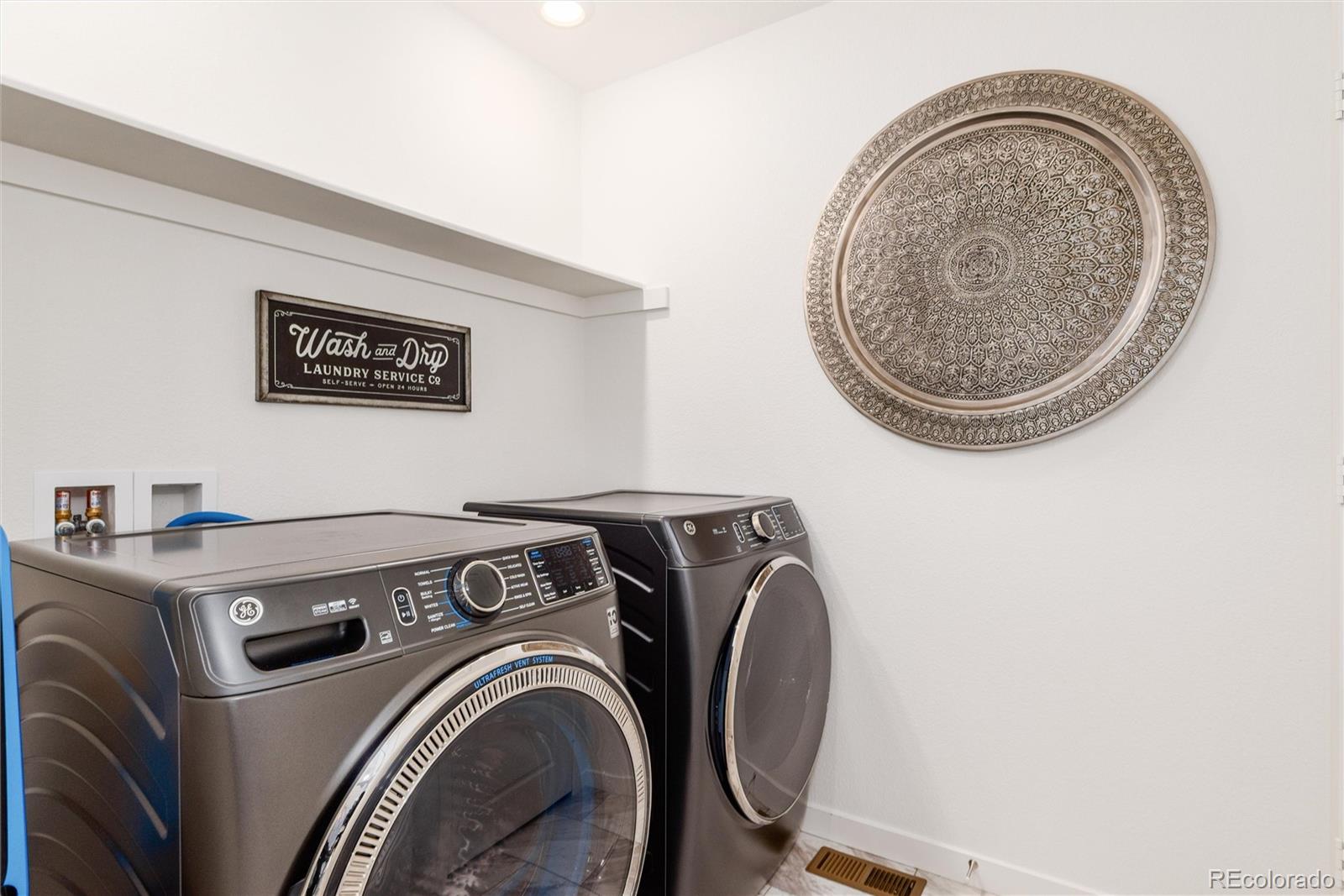 9001 Hightower Street