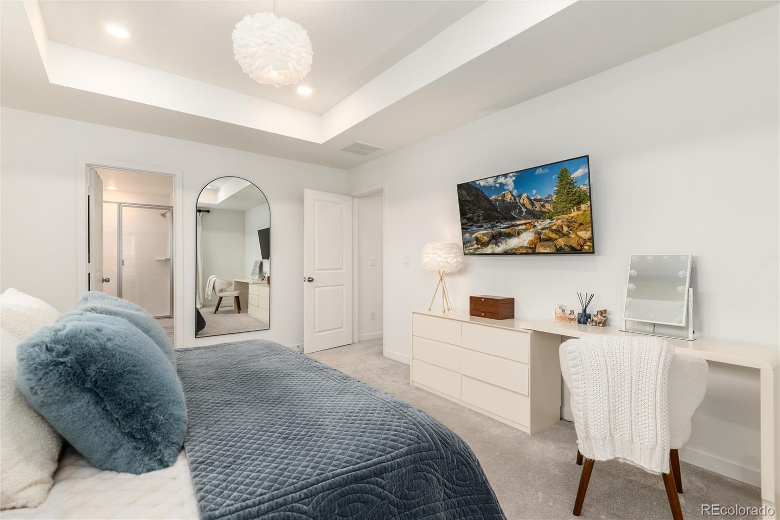 9001 Hightower Street