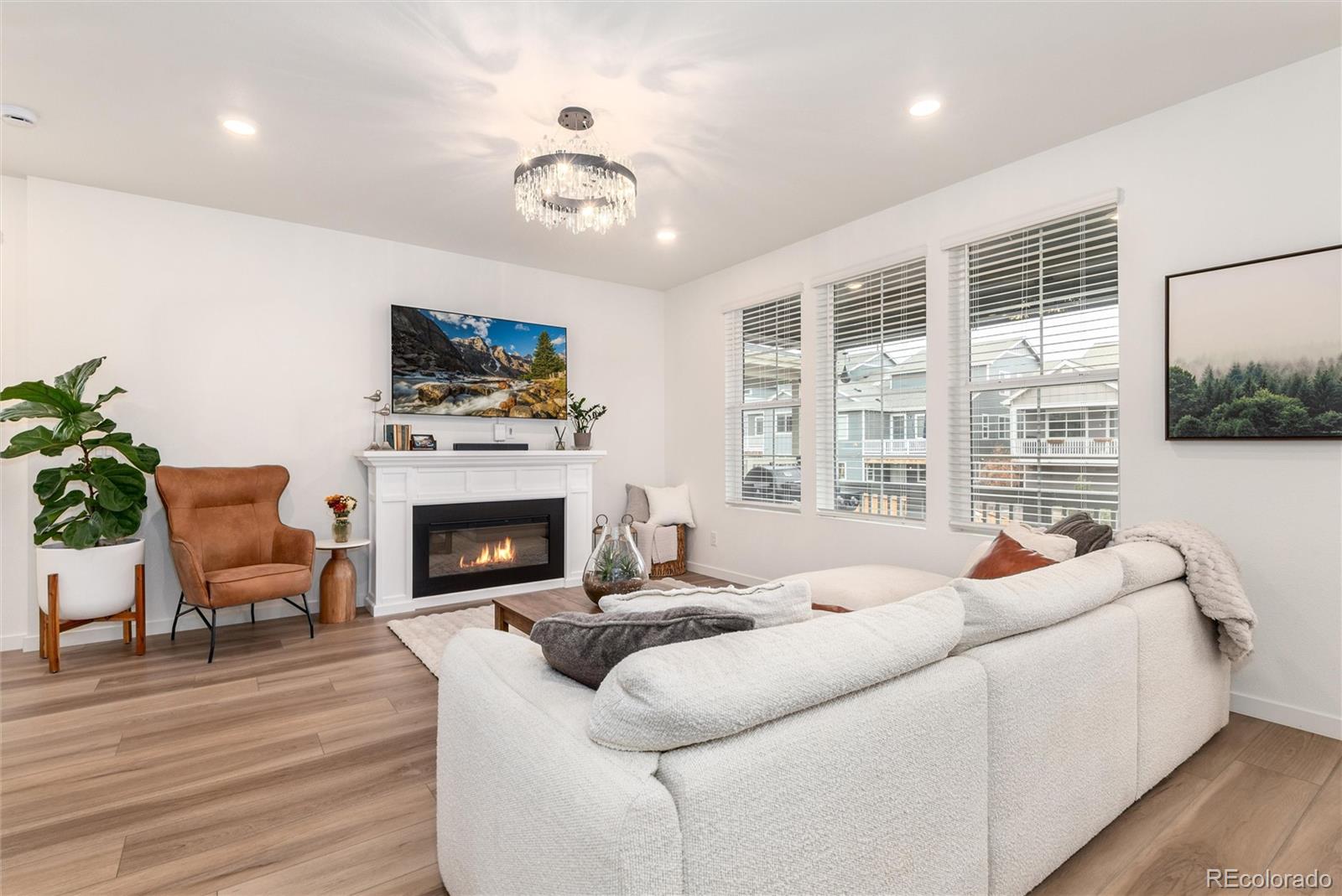 9001 Hightower Street