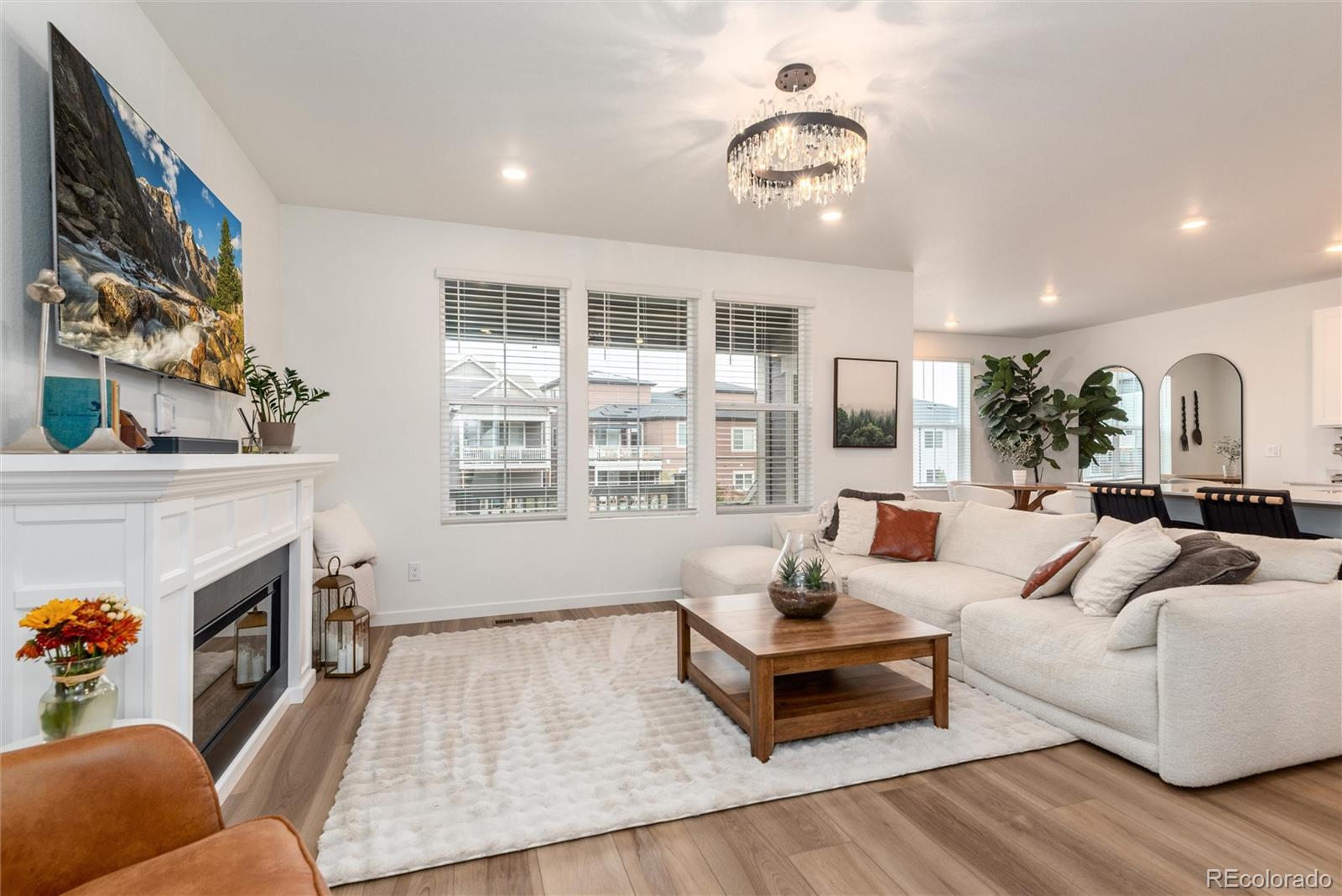 9001 Hightower Street