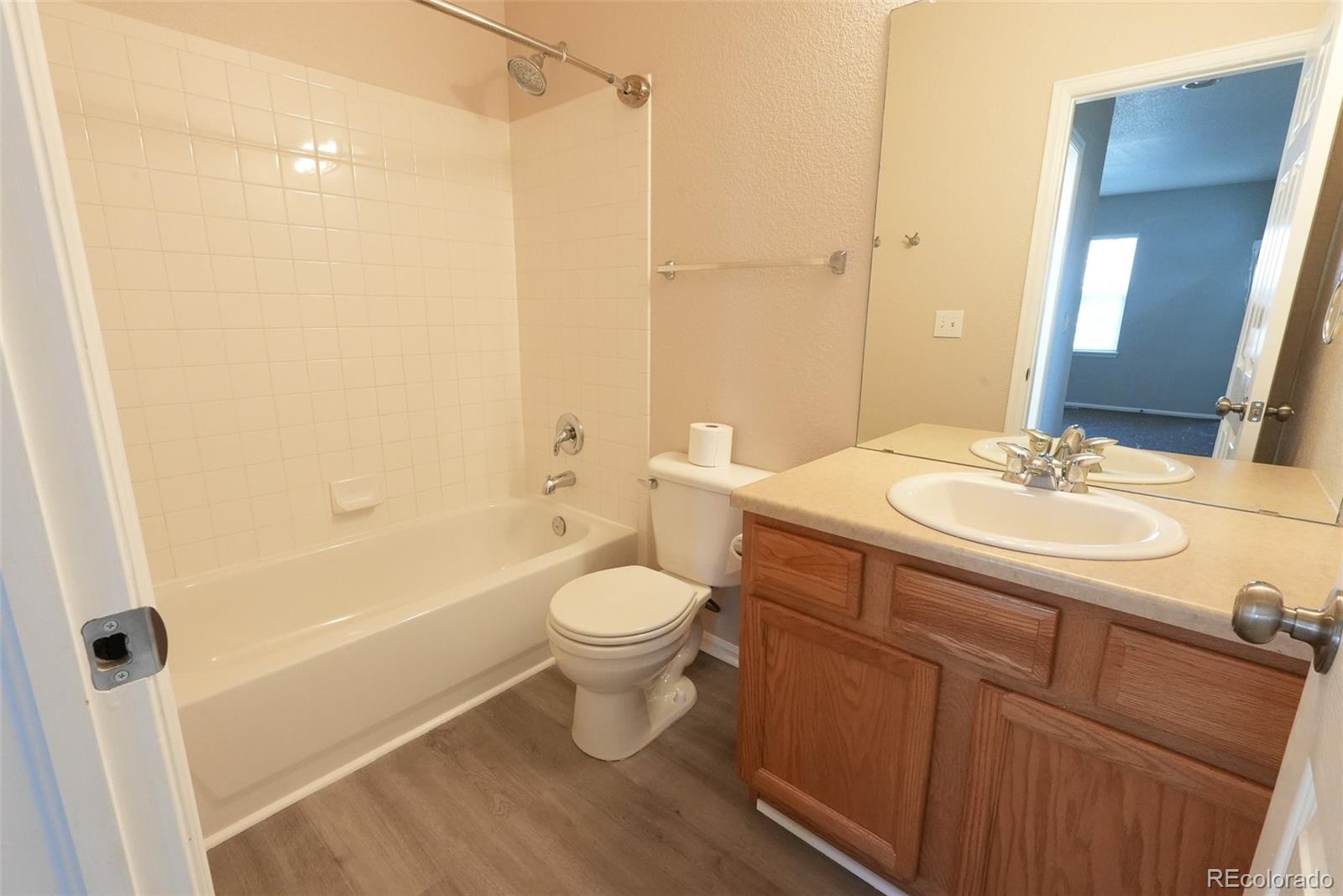 22975 E Ontario Drive Unit: 106