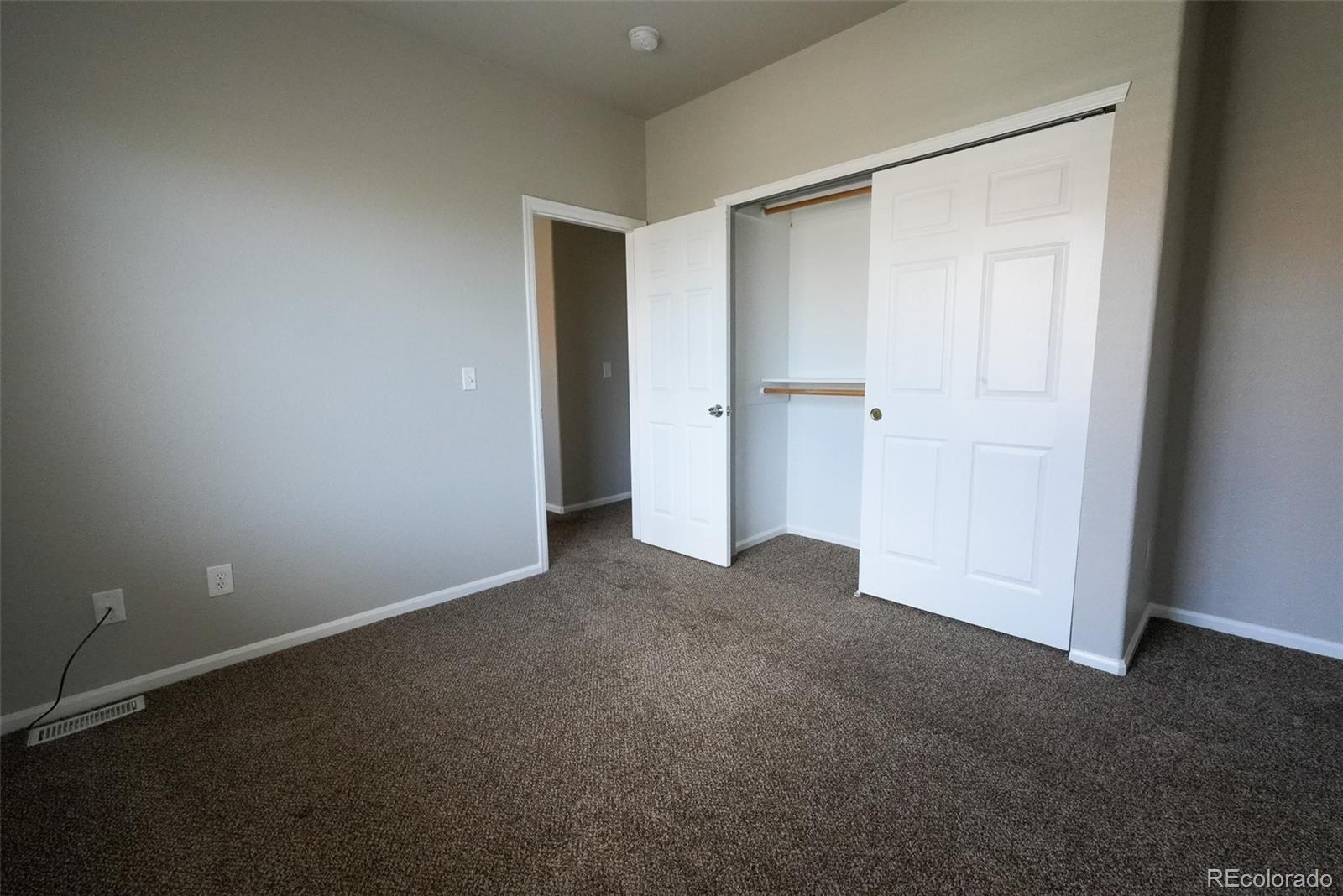 22975 E Ontario Drive Unit: 106