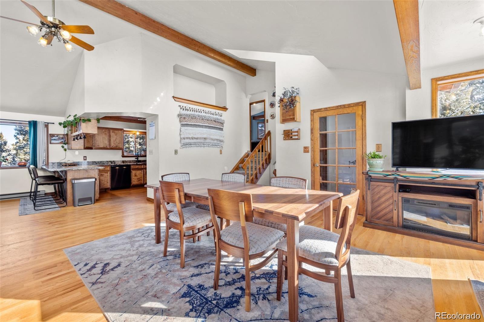 121 Iris Drive