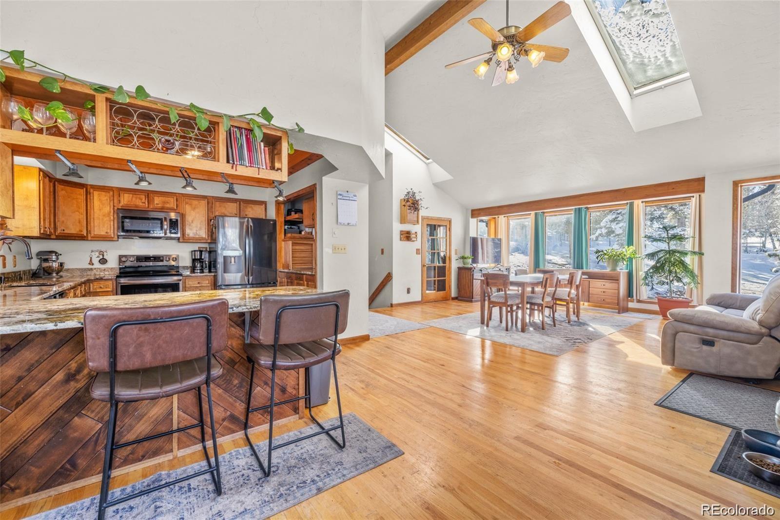 121 Iris Drive