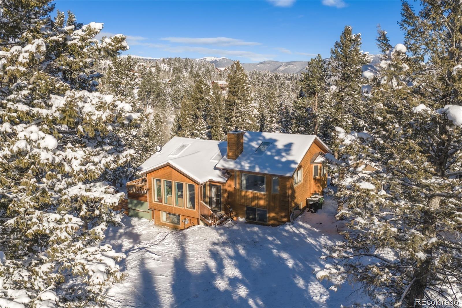 121 Iris Drive