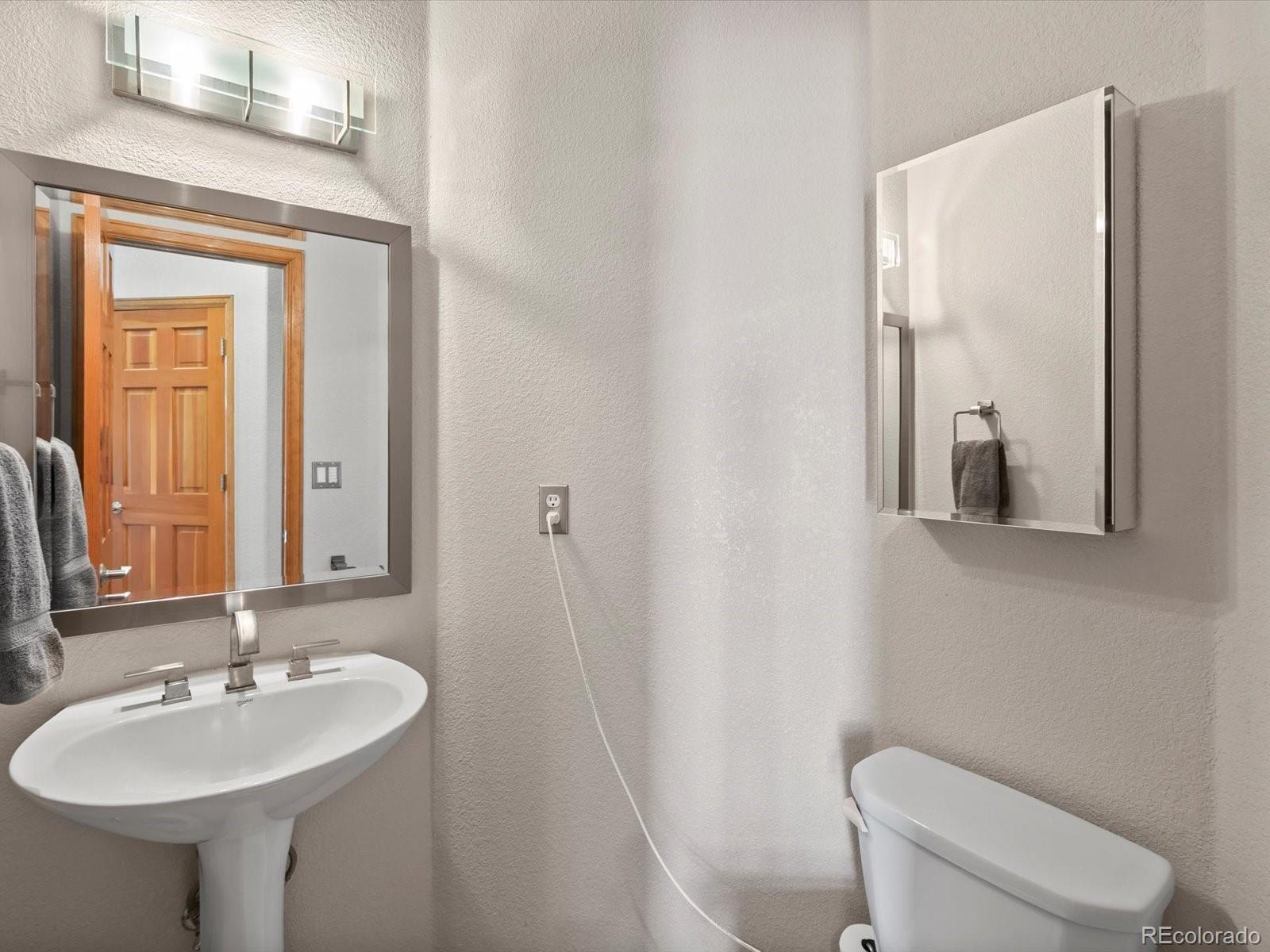 3179 S Indiana Street