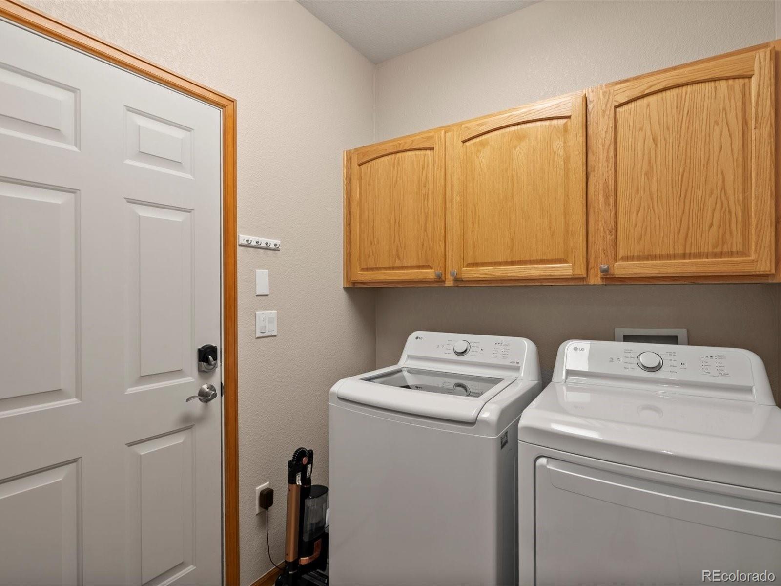 3179 S Indiana Street