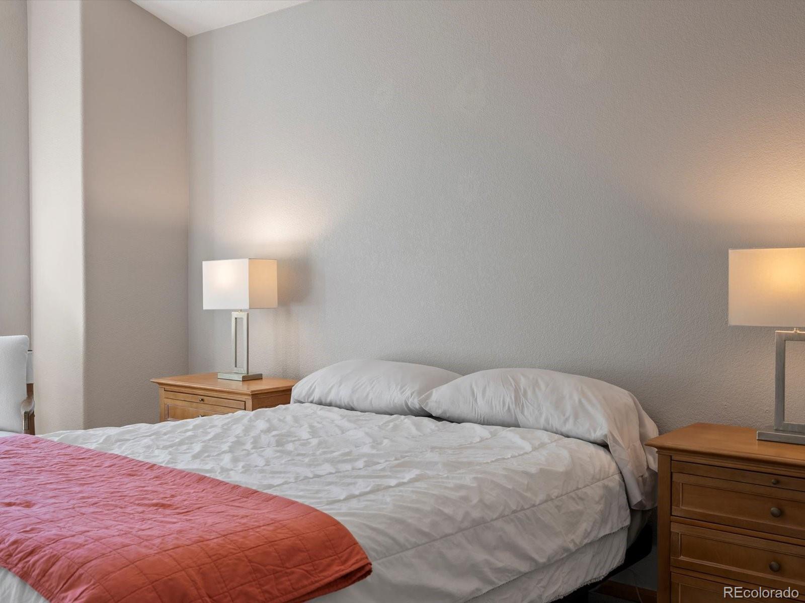 3179 S Indiana Street