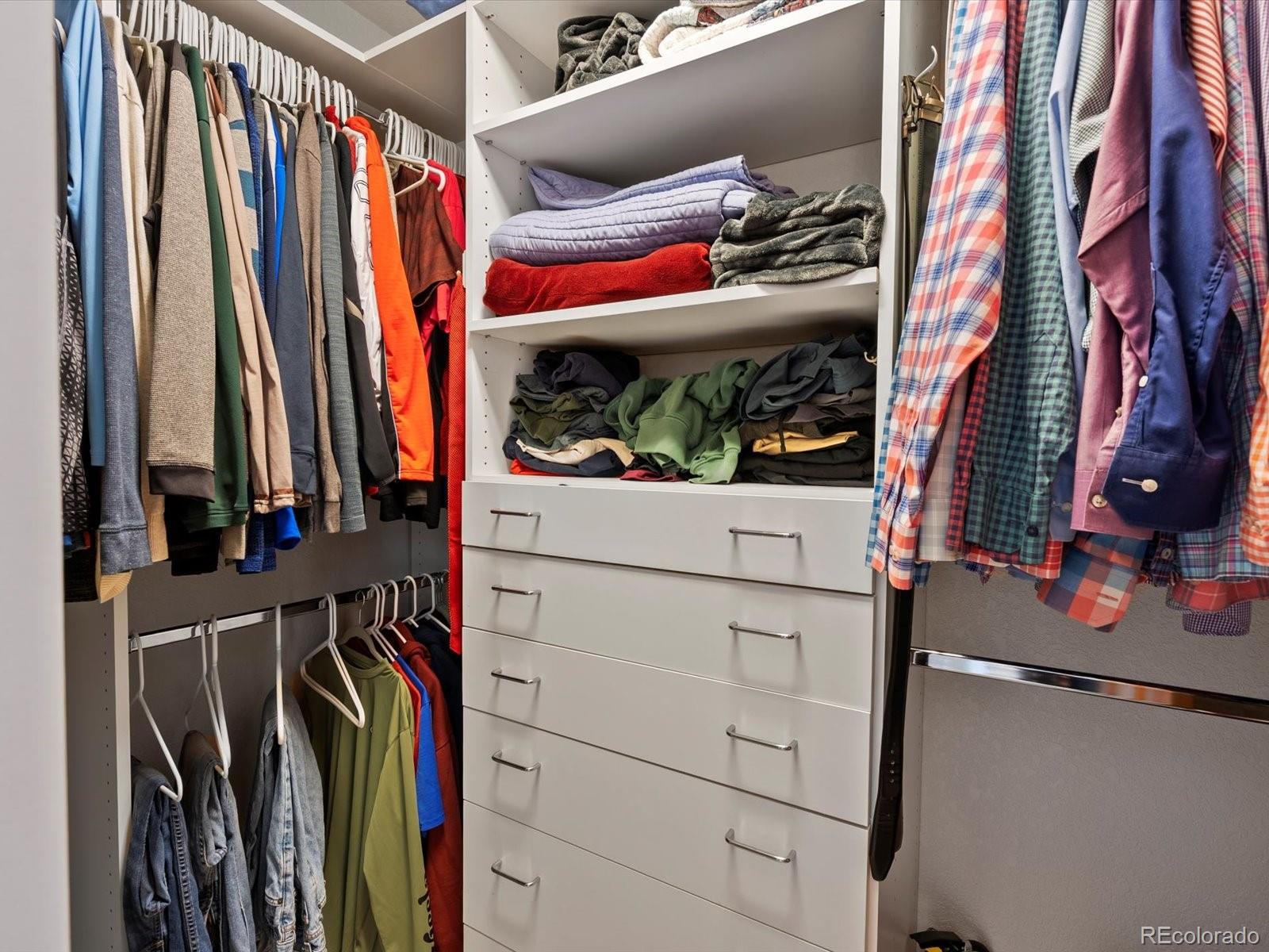 3179 S Indiana Street