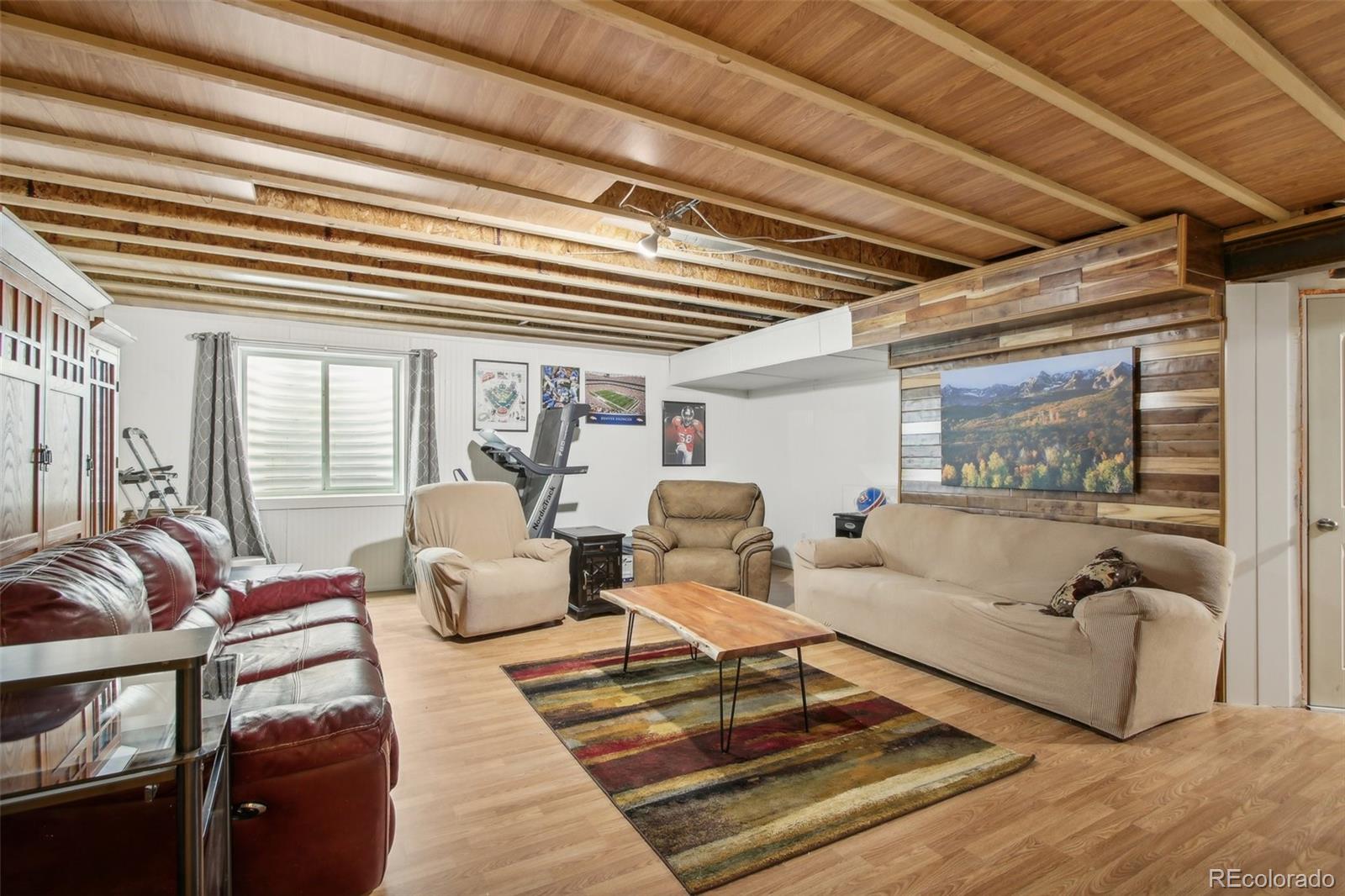 814 Finch Drive