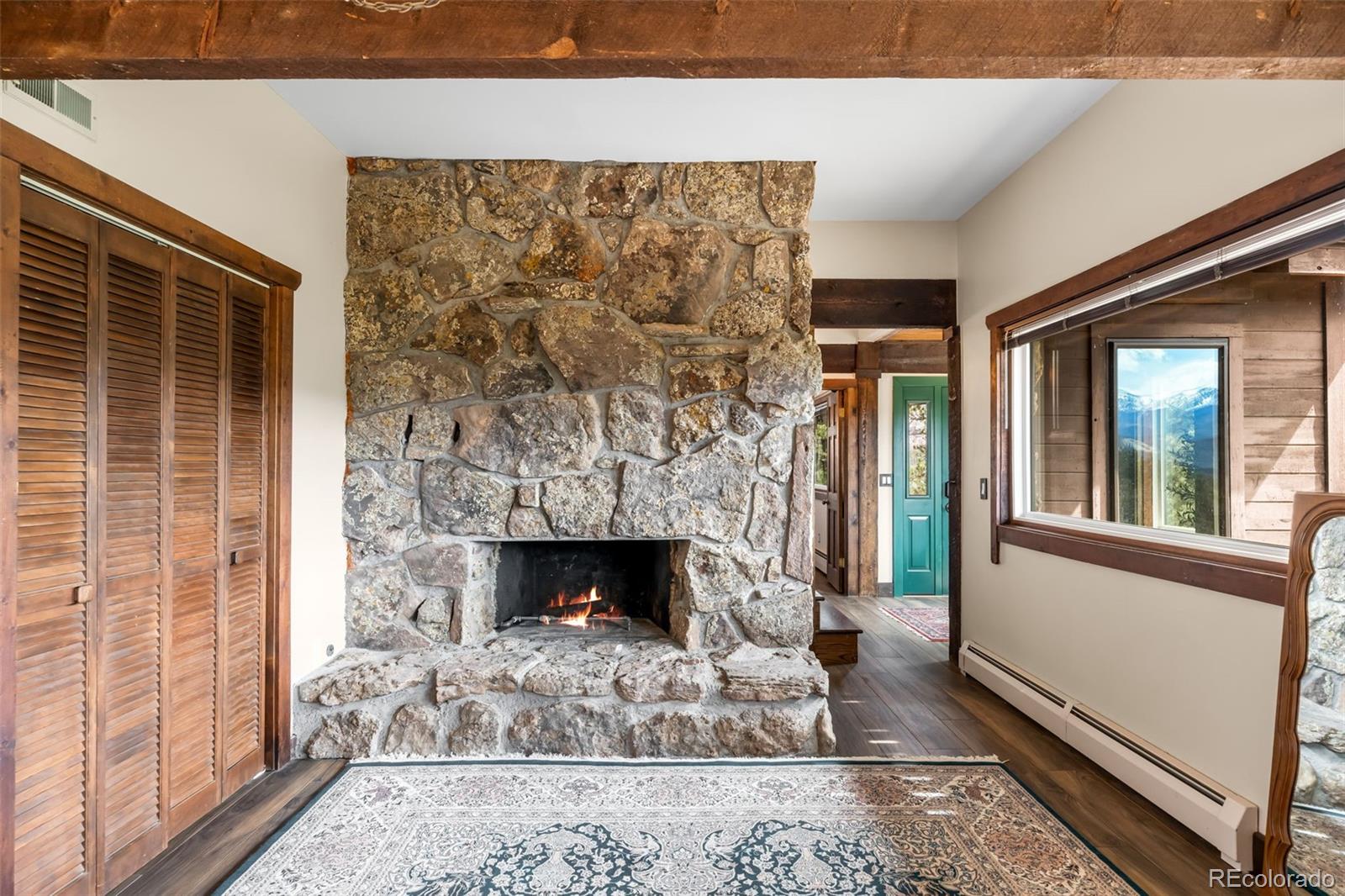 3890 S Skyline Drive