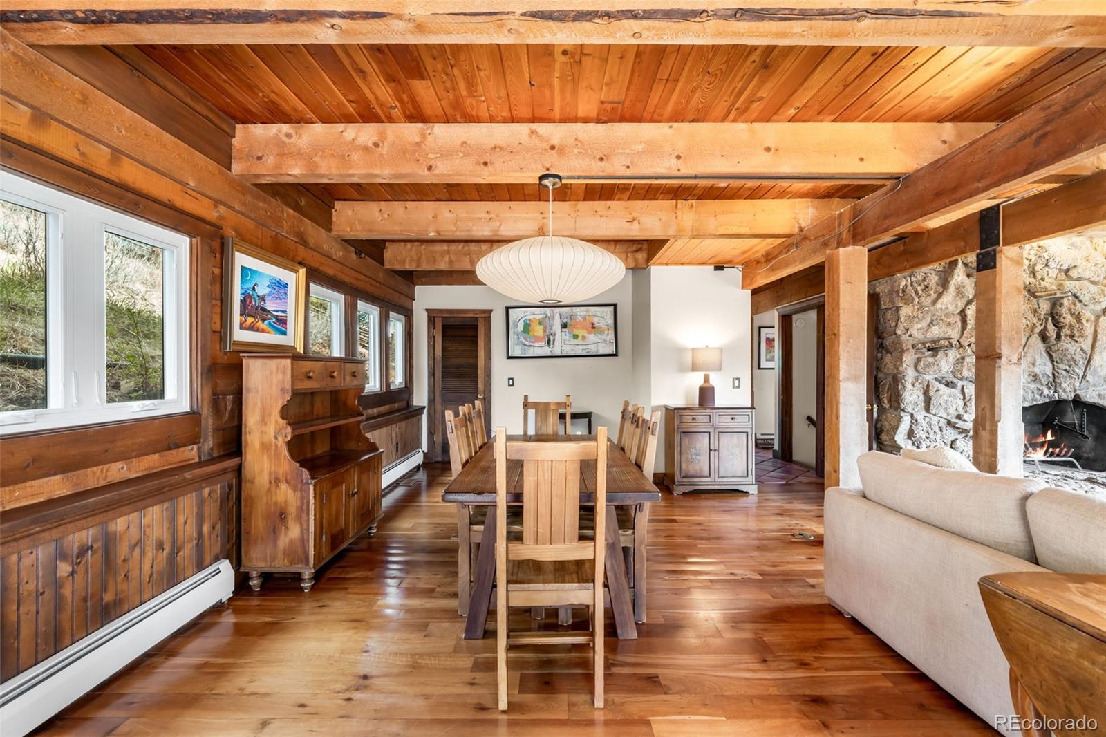 3890 S Skyline Drive