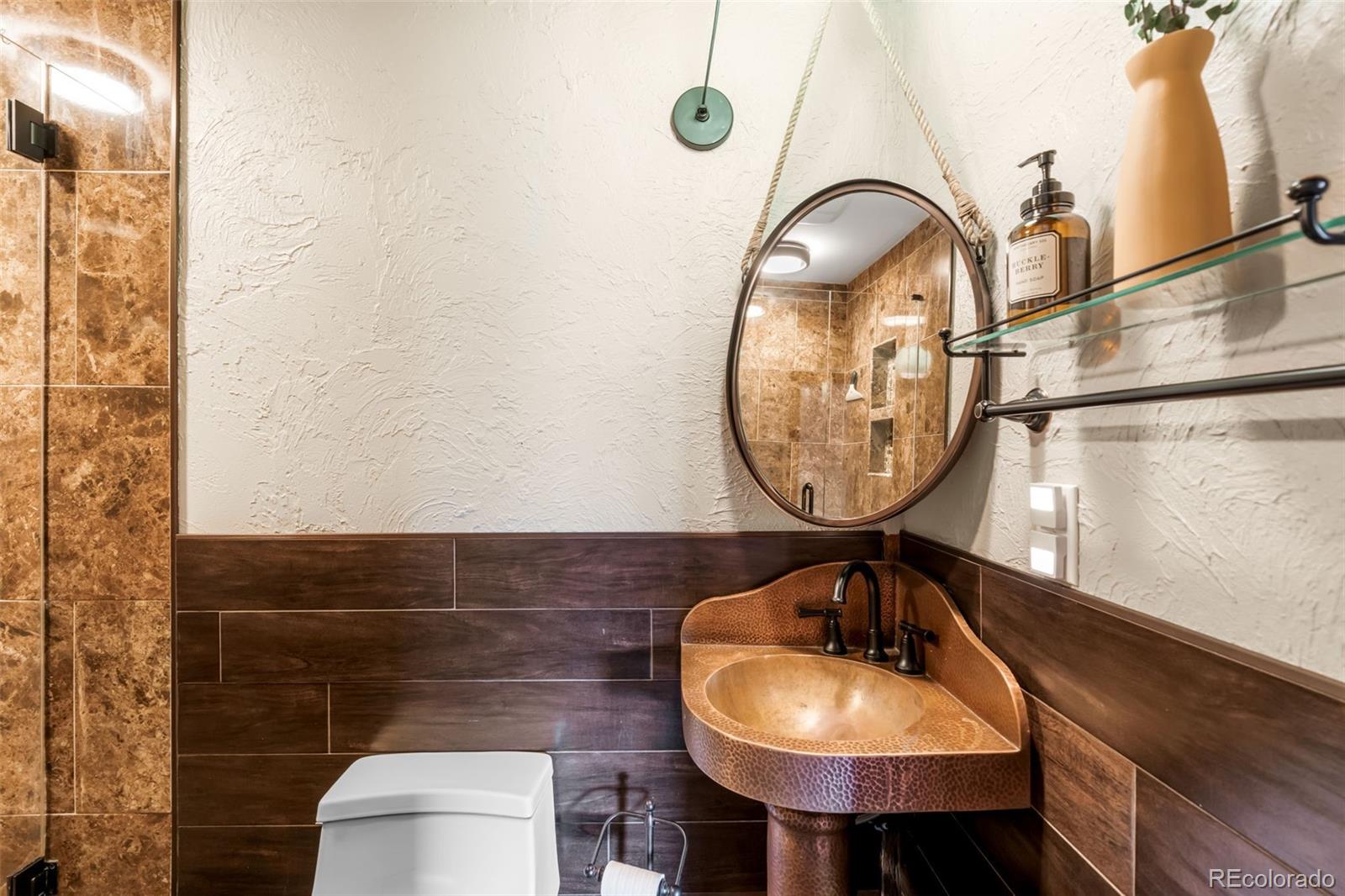 3890 S Skyline Drive