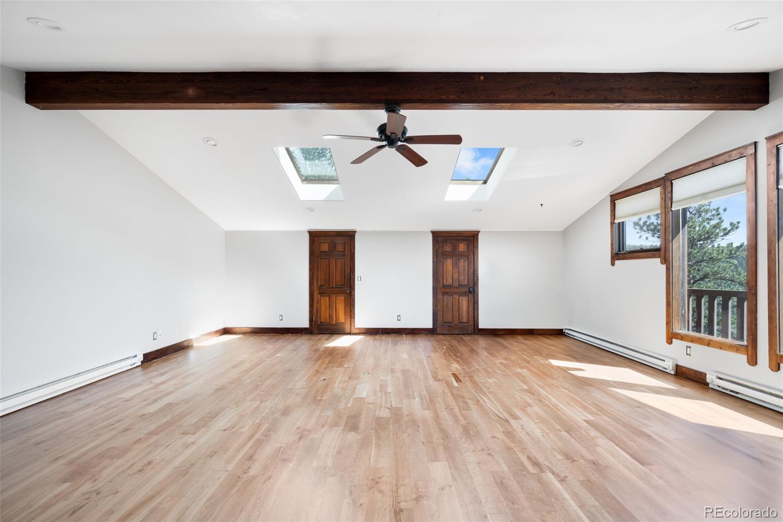 3890 S Skyline Drive