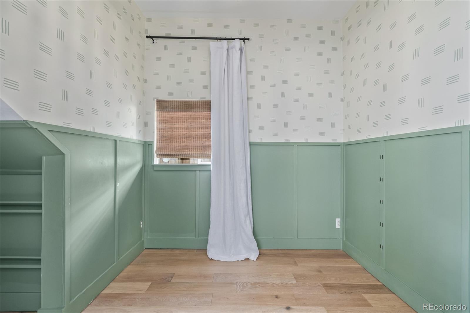 3050 N Marion Street