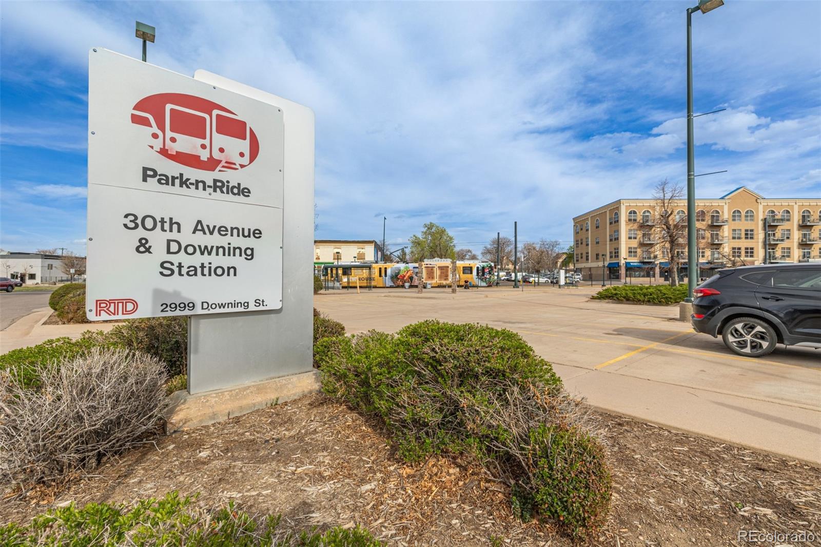 3050 N Marion Street