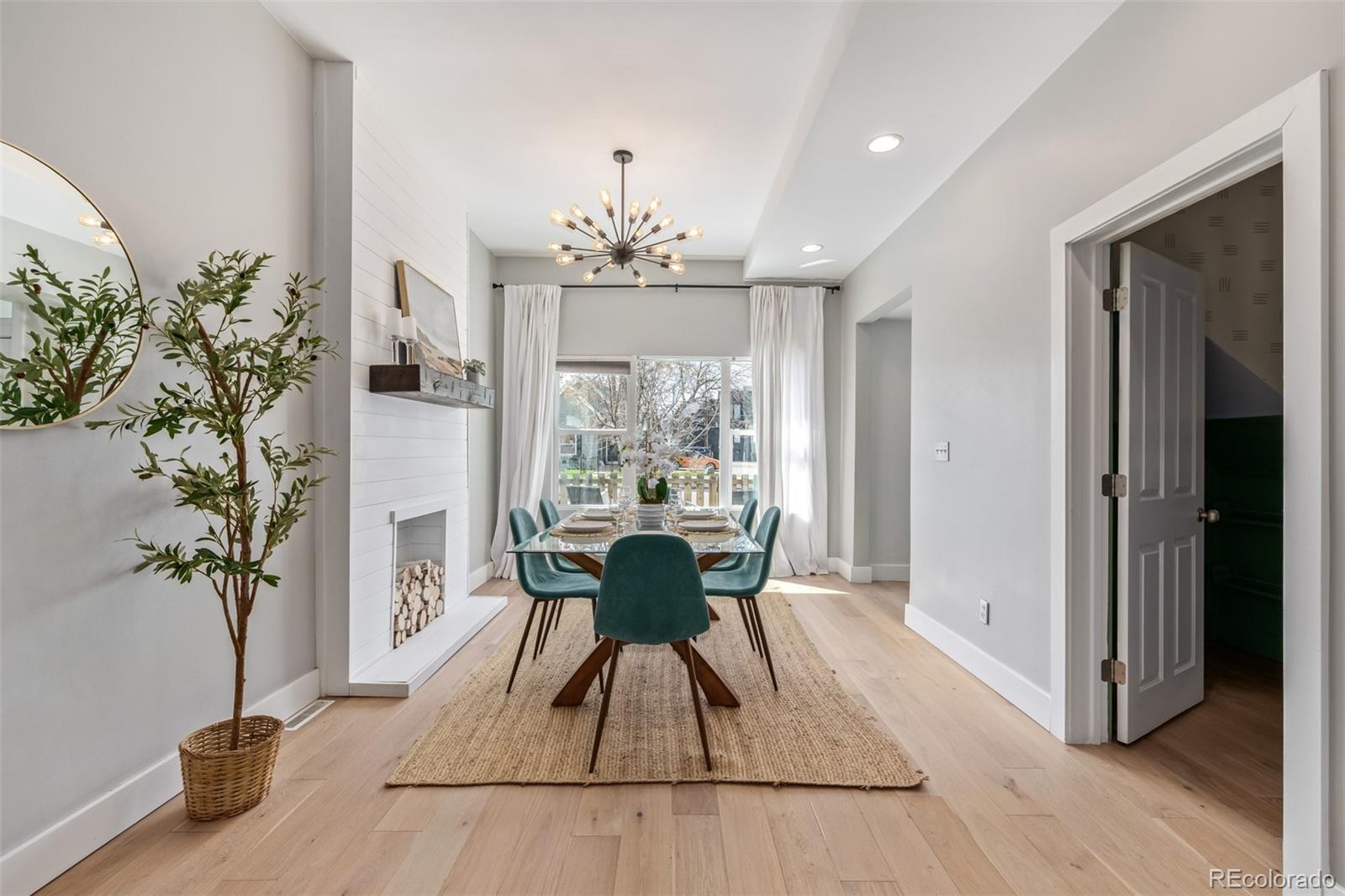 3050 N Marion Street