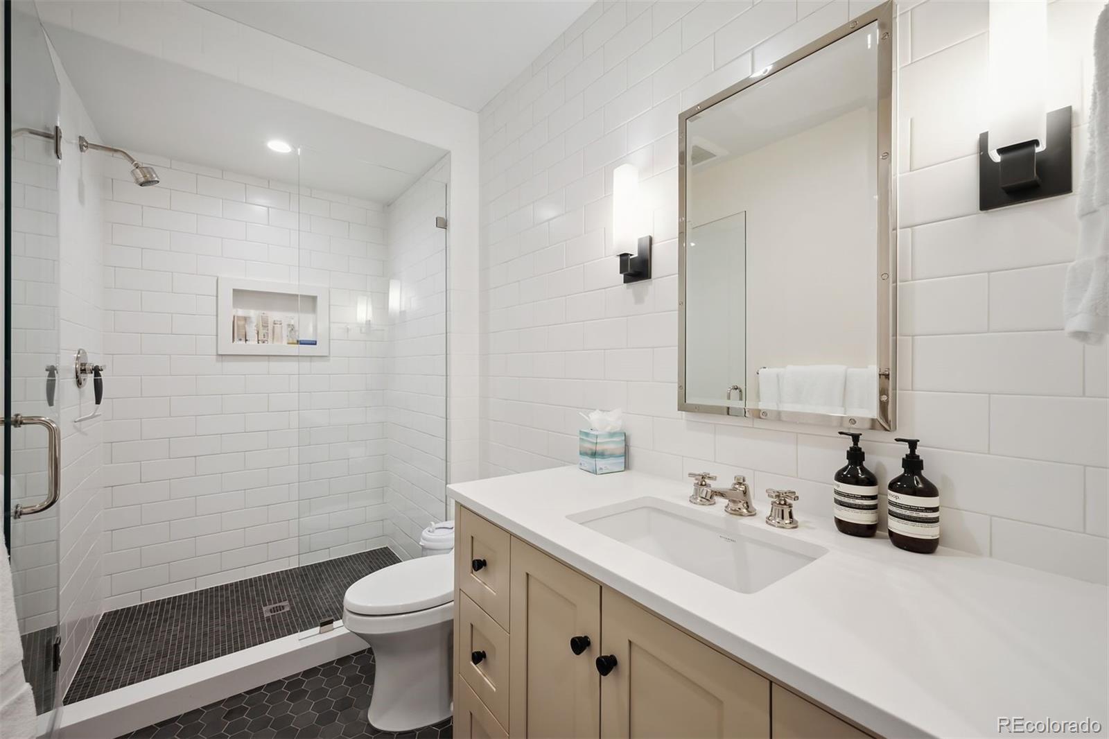 334 S Gaylord Street